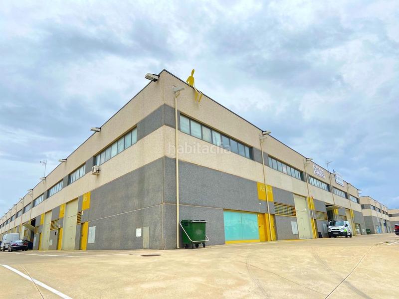 Foto 6eb3bc73-6bf6-46bb-bd95-6e3c251f15f9. Nave industrial  en venta en calle retama empresarium en Zaragoza