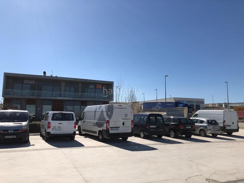 Foto ccfedecd-c914-484a-90aa-5ac3d575b5c0. Nave industrial  en venta en calle retama empresarium en Zaragoza