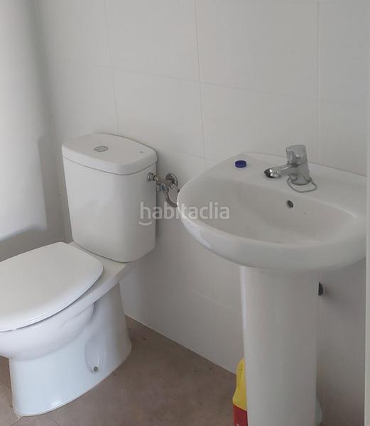 Foto fba67e0f-5a1f-4719-8e3f-ee5f0f2b2270. Nave industrial  en venta en calle retama empresarium en Zaragoza