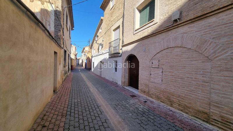 Foto dcead5fb-d599-43c2-b082-f83250305be9. Casa amb aparcament a Monzalbarba Zaragoza