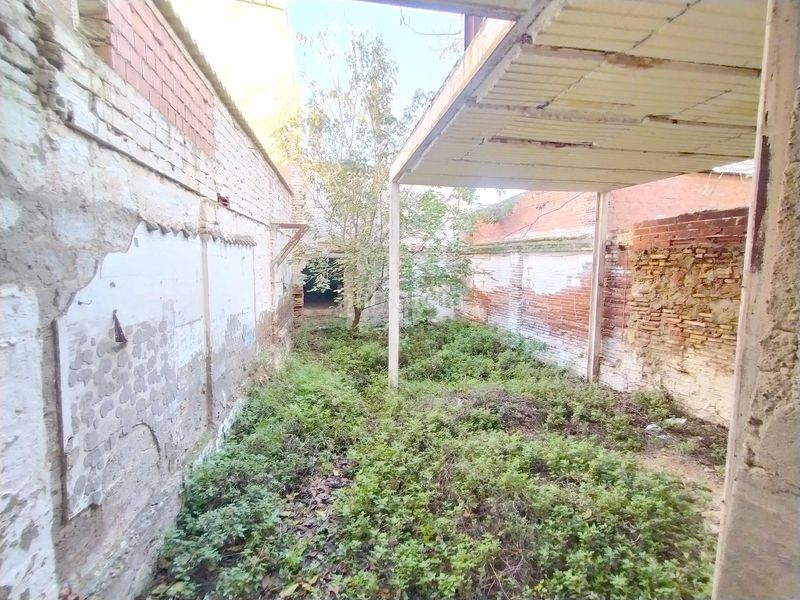 Foto f8d50530-8ce9-41ea-ac87-6c54aed38e3e. Casa amb aparcament a Monzalbarba Zaragoza