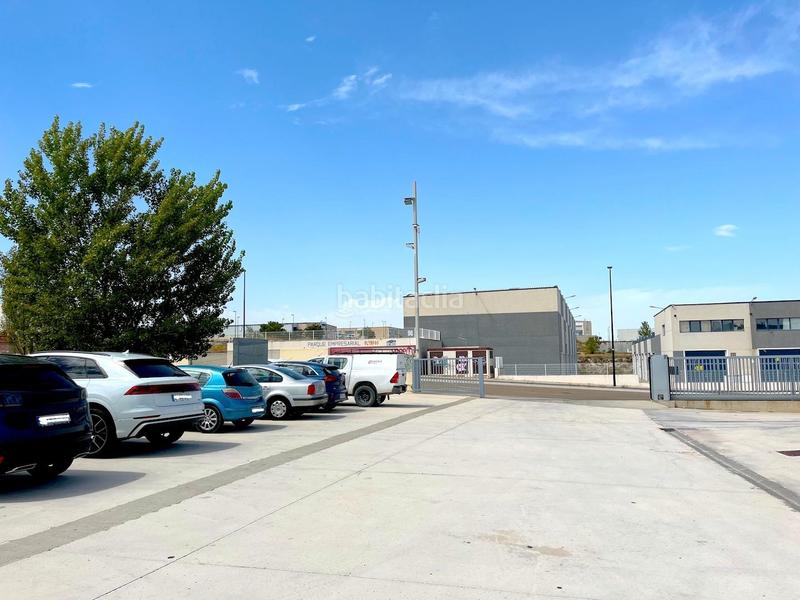 Foto 3296c0a4-467e-4631-8c5b-437dada943b4. Nave industrial  en venta en c borderea, 12. empresarium en Zaragoza