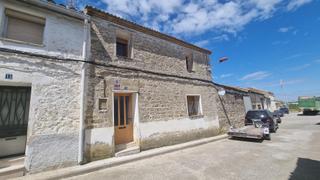 Maison  Iglesia. Casa de pueblo con encanto en sierra de luna