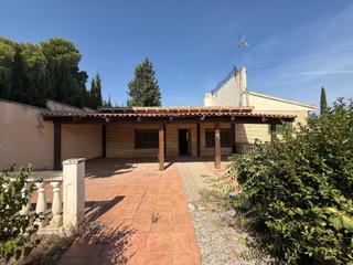 Casa  Carretera de valencia. Casa independiente en venta en cuarte de huerva. zaragoza