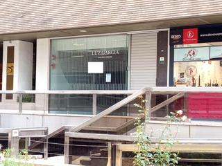 Lloguer Local Comercial  Calle paraiso (residencial). Local en alquiler en residencial paraíso. zaragoza