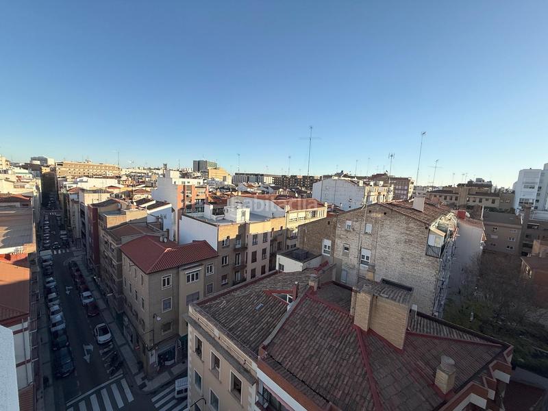 Foto ba949e83-80a9-4a9f-ac20-b56889ff69e9. Appartamento con riscaldamento in Paseo Sagasta Zaragoza