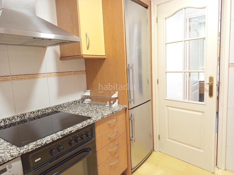 Foto e7b49dc2-db01-45f4-bd5f-cbeebe90647f. Rent flat with heating in Ruiseñores Zaragoza