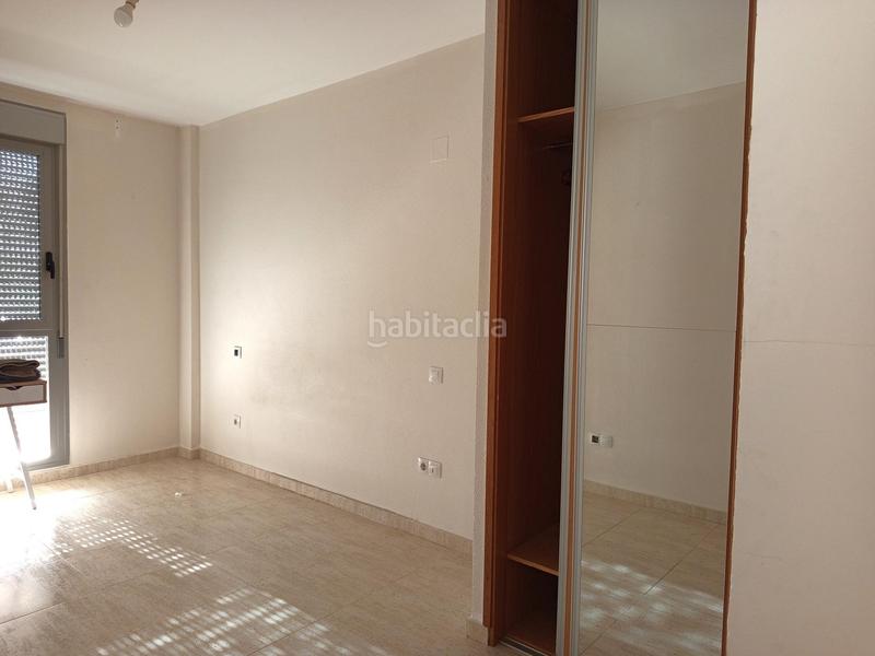 Foto 8a0f00f5-ecf1-408e-b409-04be8b533e6d. Piso  en calle marte. en Valdefierro Zaragoza