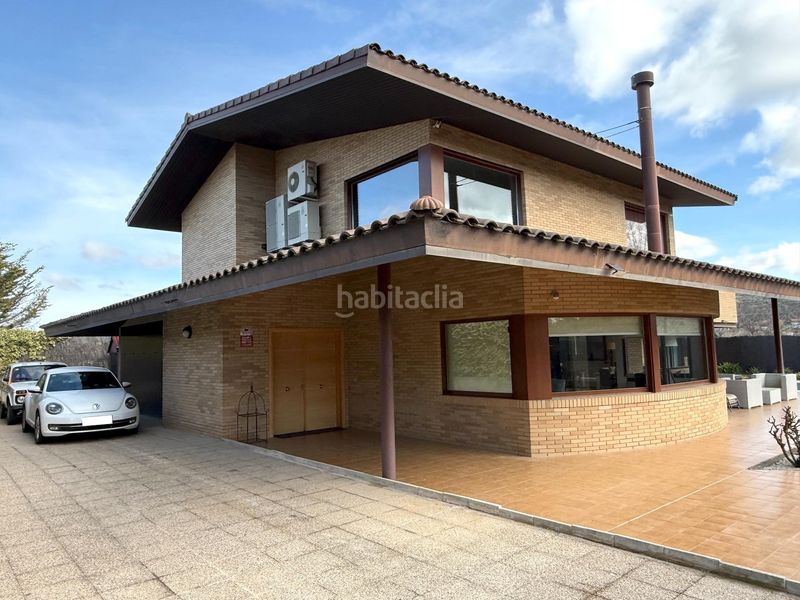 Foto 9fa31589-f419-4be8-a888-430054af026b. Xalet amb calefacció aparcament piscina a Cadrete