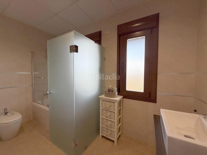 Foto f7f95f3f-6e07-49d2-b62c-ff6e7b056eae. Xalet amb calefacció aparcament piscina a Cadrete