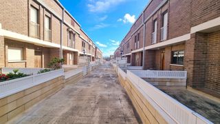 Casa en Villanueva de G�llego