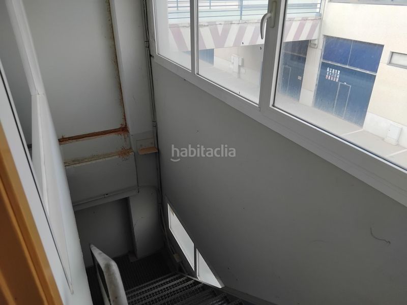 Foto 8a768b5b-11c2-42e7-8fbf-fa34248a6046. Nau industrial a Cartuja Baja Zaragoza
