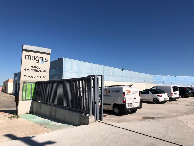 Foto 929ba23a-0c3c-441d-aa7f-886b7c9cc5b6. Nau industrial a Cartuja Baja Zaragoza