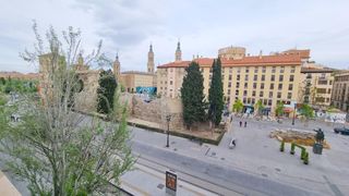 Location Appartement  Avenida cesar augusto. Céntrico, 2 dormitorios, 1 baño, ascensor, garaje.