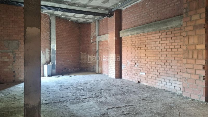 Foto 7e36d381-a1b3-4972-9e46-d2349bddec36. Local comercial a Utebo