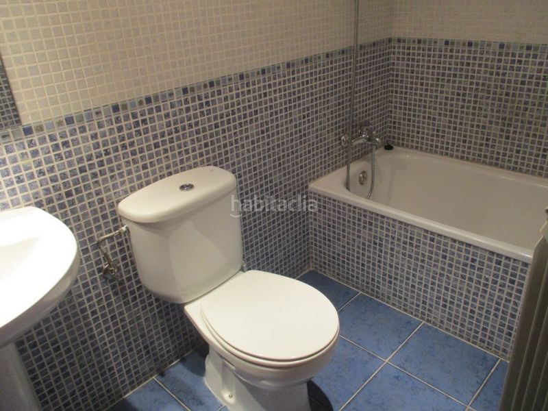 Foto 8486ad9d-d065-4ecd-8e8c-8568593c6477. Casa adossada amb calefacció aparcament a Cuarte de Huerva