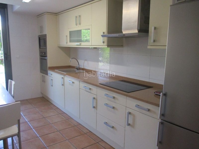 Foto ab578213-4ccf-43be-8197-3b2a47e51a55. Casa adossada amb calefacció aparcament a Cuarte de Huerva