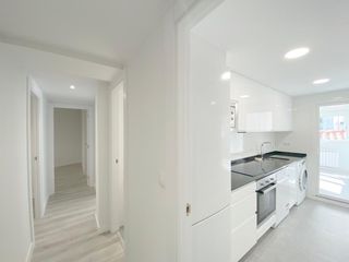 Alquiler Piso  Calle maestro marquina. Reforma integral, 3 dormitorios, 1 baño, ascensor.