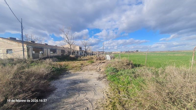 Foto 9a223e53-1076-428c-84a7-bac7b16d5d97. Finca rústica a Tauste