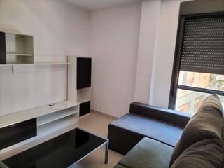 Location Appartement à Plaza de santo domingo 24. Piso luminoso de dos habitaciones