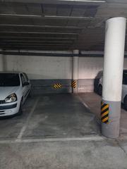 Aparcament cotxe  Carrer fontordera. Parking al carrer fontordera de tona