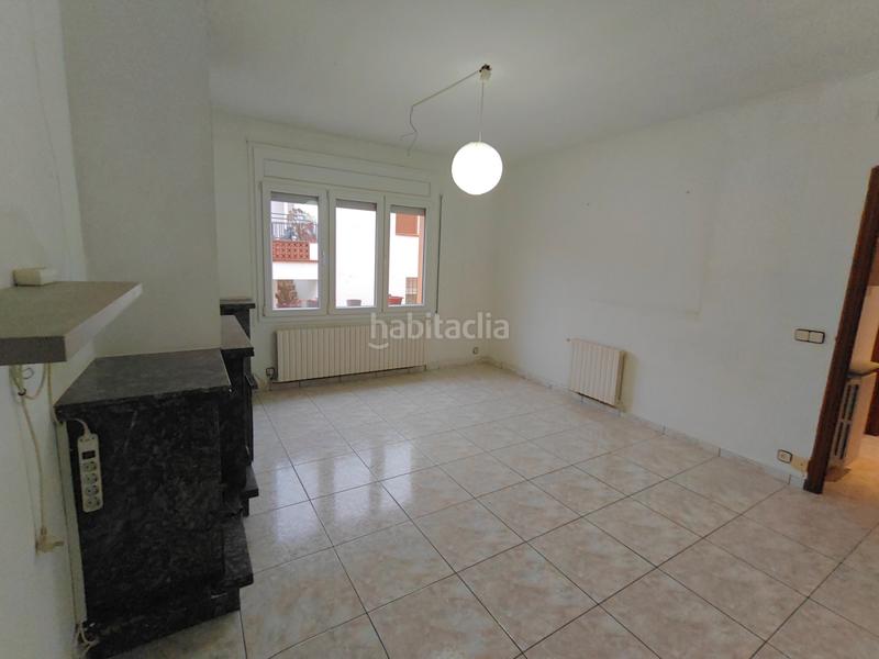 Foto 5e21c055-bd09-419a-b1fe-3e029b4a4c50. Casa amb xemeneia calefacció a Tona