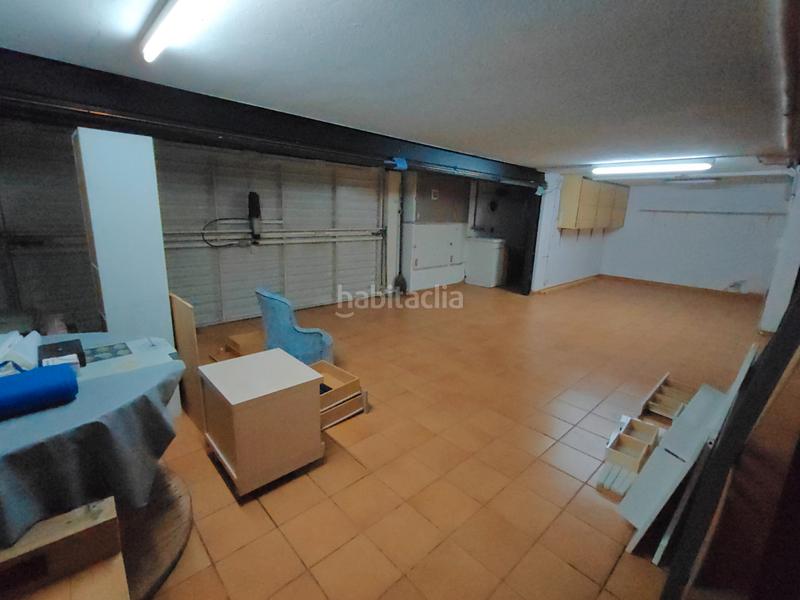 Foto a3add1ae-0ffc-4869-9dca-7ad26d4f9c3e. Casa amb xemeneia calefacció a Tona