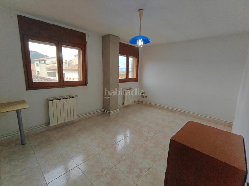 Foto a4317819-f9ef-4a2c-9aa6-6731fead7701. Casa amb xemeneia calefacció a Tona