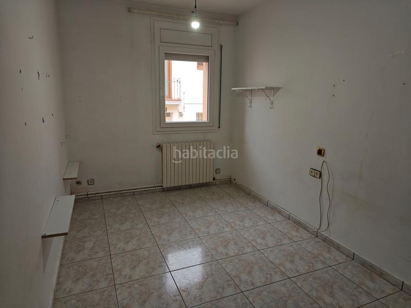 Foto f21c1a2a-7faf-482a-9a4d-9ee8be7765b1. Casa amb xemeneia calefacció a Tona