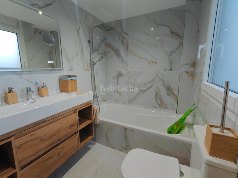 Foto c7592974-c7c5-4f2a-9f00-67704e74f69d. Casa con camino parcheggio in Sant Martí de Centelles