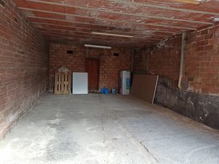 Terreno residenziale in Tona