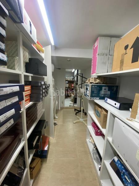 Foto 8b18cf7d-8d63-4cad-93fd-6728917c90b7. Alquiler local comercial alquiler fantastico local comercial / centrico en Gandia