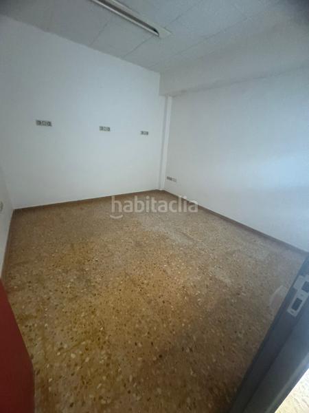 Foto fe724e76-2a0b-4fec-a7e5-2c776642c3bf. Local comercial a carrer abat solà 52 a Plaza Elíptica - República Argentina Gandia