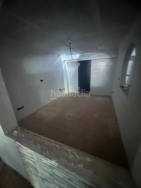 Foto 3d1e0b43-fd84-47c0-9bef-b7bf7e8cae58. Locale commerciale in plaça de l'exèrcit espanyol 16a in Gandia