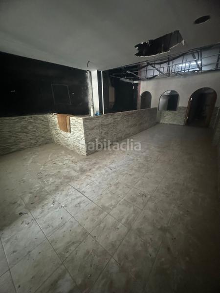 Foto 43153cb1-1a34-4300-96f2-a3b93f04ac7a. Locale commerciale in plaça de l'exèrcit espanyol 16a in Gandia