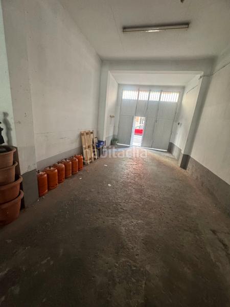 Foto 91bbd35f-c1eb-4640-9424-75d156c7262e. Local comercial a carrer de joan ramon jiménez 16 a Gandia