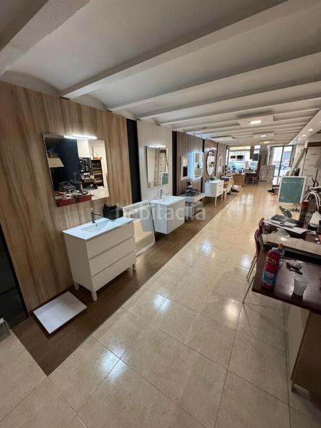 Foto 2231a31a-6df9-4d83-9ce5-b5a812862f1b. Local comercial a Plaza Elíptica - República Argentina Gandia