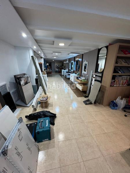 Foto 946f0b24-3d6b-4584-888b-4eb2c3882a97. Local comercial a Plaza Elíptica - República Argentina Gandia