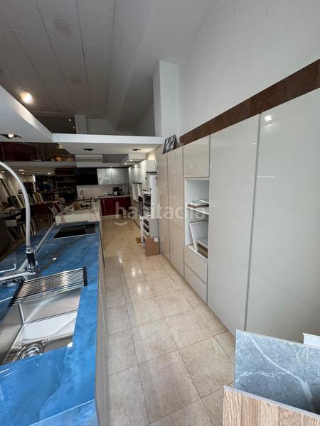 Foto e01aa470-1bb8-4c60-a255-bb91ee8e3086. Local comercial a Plaza Elíptica - República Argentina Gandia