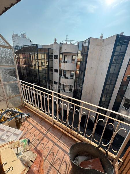 Foto 712d4461-7272-4957-9059-79eeb3c1e18f. Alquiler piso alquiler estudio con cocina compartida en Gandia