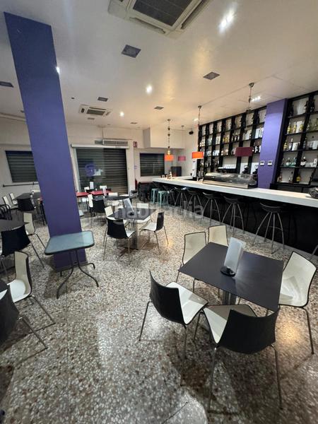 Foto 8909bbe6-e828-4d24-96a6-4784de2f6856. Geschäftsraum in Plaza Elíptica - República Argentina Gandia