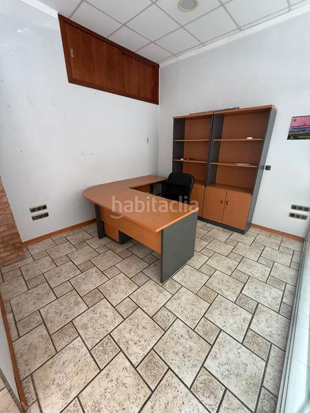 Foto a2650ef9-da91-4fda-a51f-b3259ccbd65c. Alquiler local comercial alquiler local comercial zona esclavas en Gandia