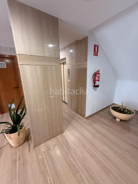 Foto b788e3c3-9460-47a8-aed1-4d396b921889. Local commercial dans Plaza Elíptica - República Argentina Gandia