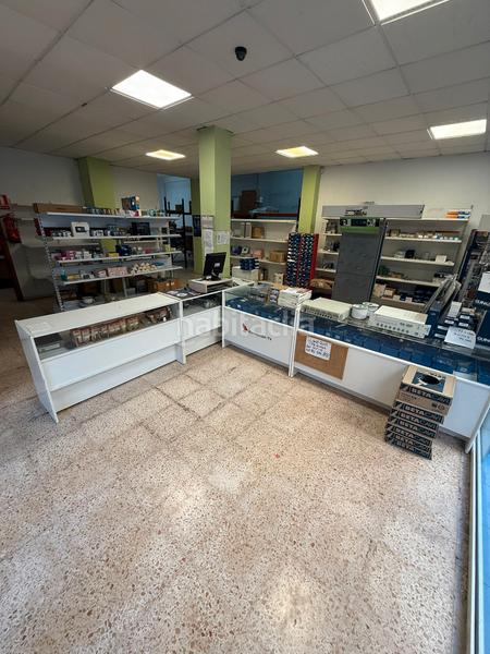 Foto 0fbca27b-44ec-44fb-86bd-fc3349657d6b. Locale commerciale in Plaza Elíptica - República Argentina Gandia