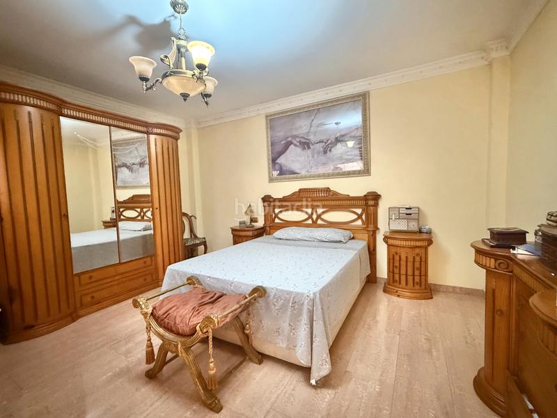 Foto 0eae27fd-b660-4662-8054-b8c1beb73534. Chalet con camino parcheggio piscina in Oliva pueblo Oliva