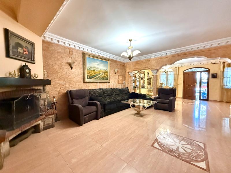 Foto 2236a706-31c6-4f8a-a690-56f6bd6041c5. Chalet con camino parcheggio piscina in Oliva pueblo Oliva