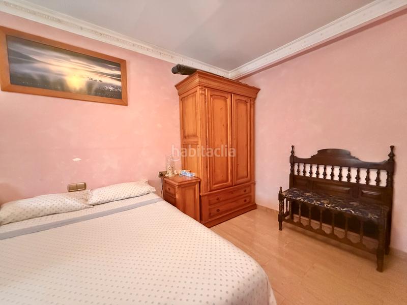 Foto df73e36b-5e85-41f0-951d-deab46fd697f. Chalet con camino parcheggio piscina in Oliva pueblo Oliva