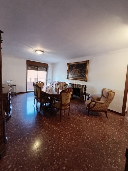 Foto 9eee51ef-aa6f-4a07-83e7-a698dc898810. Casa amb xemeneia a Bonavista Tarragona