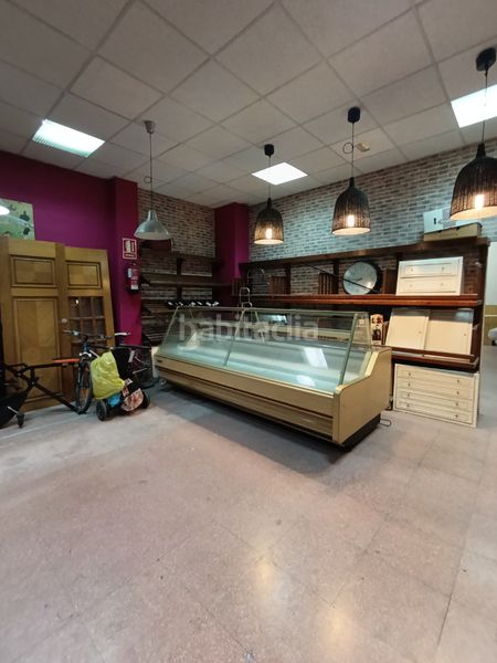 Foto b18e9d8a-03f5-4621-86e0-61ed0e2f6d21. Casa amb xemeneia a Bonavista Tarragona