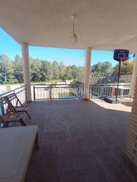 Foto 1f3eeb10-9cb0-4109-8a41-80c1b22ee5a6. Xalet amb aparcament piscina a Pallaresos (Els)